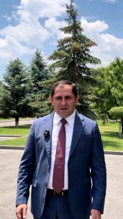 Сурен Папикян поблагодарил за доверие после назначения министром обороны
