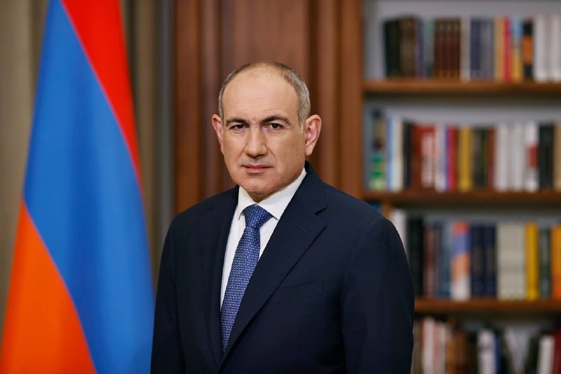 Никол Пашинян: предвыборная программа большинства включает принятие новой Конституции — что это значит для Гавара и Гегаркуника