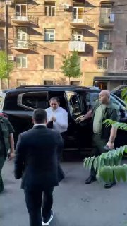Сурен Папикян встретился с молодёжной организацией «Гражданского договора» в Гегаркунике