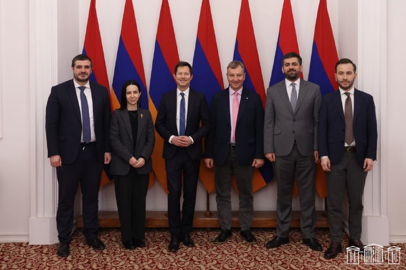 Никол Пашинян побеждает на выборах в Армении: проевропейский курс продолжается