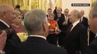 Путин поздравил Пашиняна с победой на выборах в Армении: тост за дружбу в Гаваре