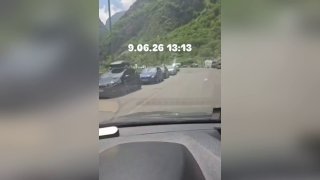 Живущие в РФ армяне после выборов возвращаются в Россию через Верхний Ларс