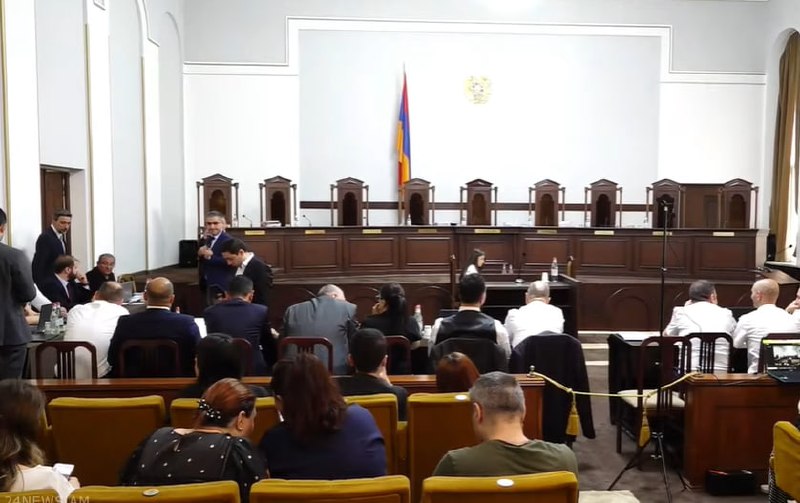 КС Армении начал рассмотрение жалоб на итоги выборов: детали слушаний в Гаваре